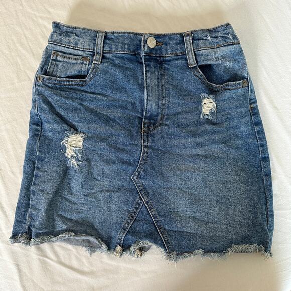 Cat & Jack Medium Wash Denim Skirt Sz L 10/12 - Picture 2 of 4